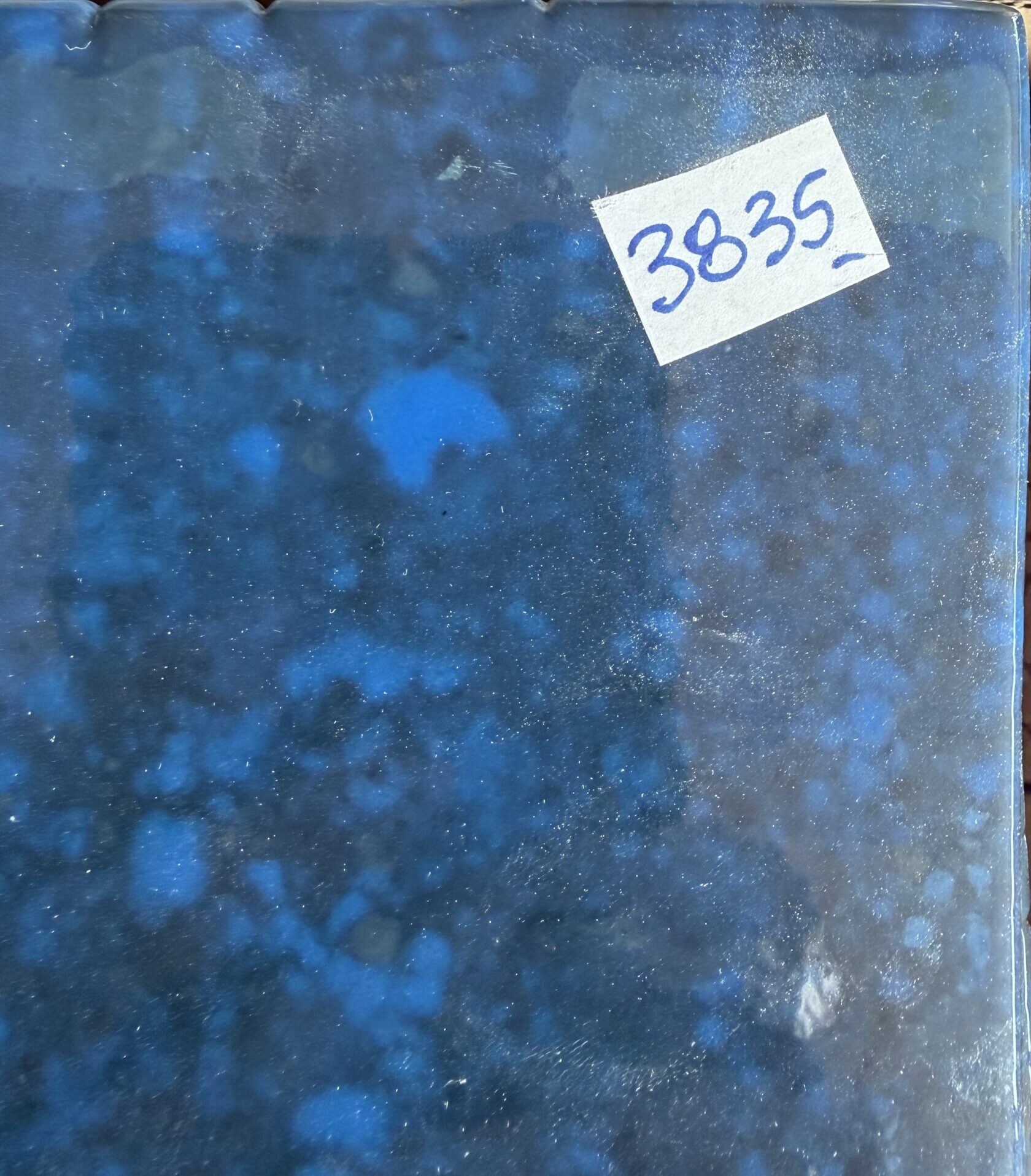 Turquoise speckled 3835